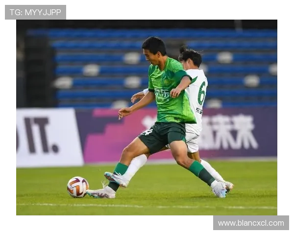 刘磊独家分享足球心得与技巧助你提升球技的秘诀与体会